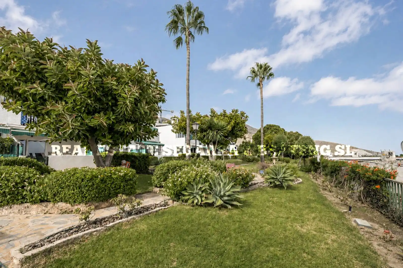 Casa bifamiliare con piscina in vendita a Avenida Juan Luis Peralta, imagen 21