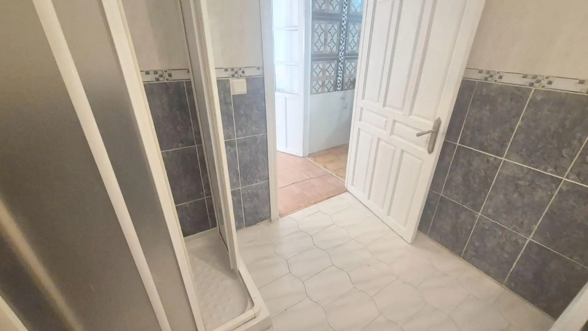 Bathroom of Flat for sale in La Alberca   with Heating