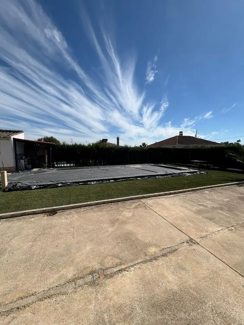 Piscina de Casa o chalet en venta en Arahal con Jardín privado y Piscina comunitaria