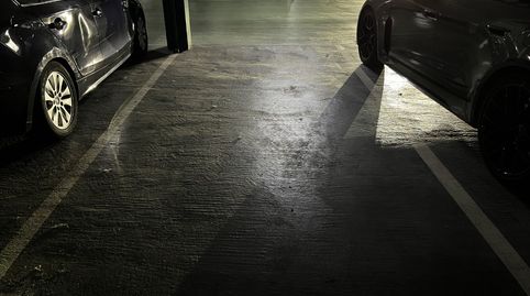 Foto 3 de Garaje de alquiler en Glorieta de Letonia, 1, El Cano - Los Bermejales, Sevilla Capital