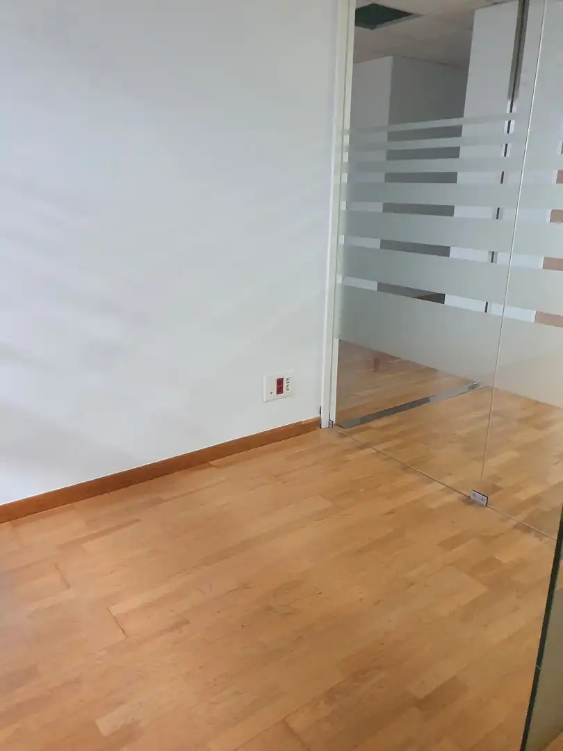 Büro zur Miete in Vigo  mit Möbliert