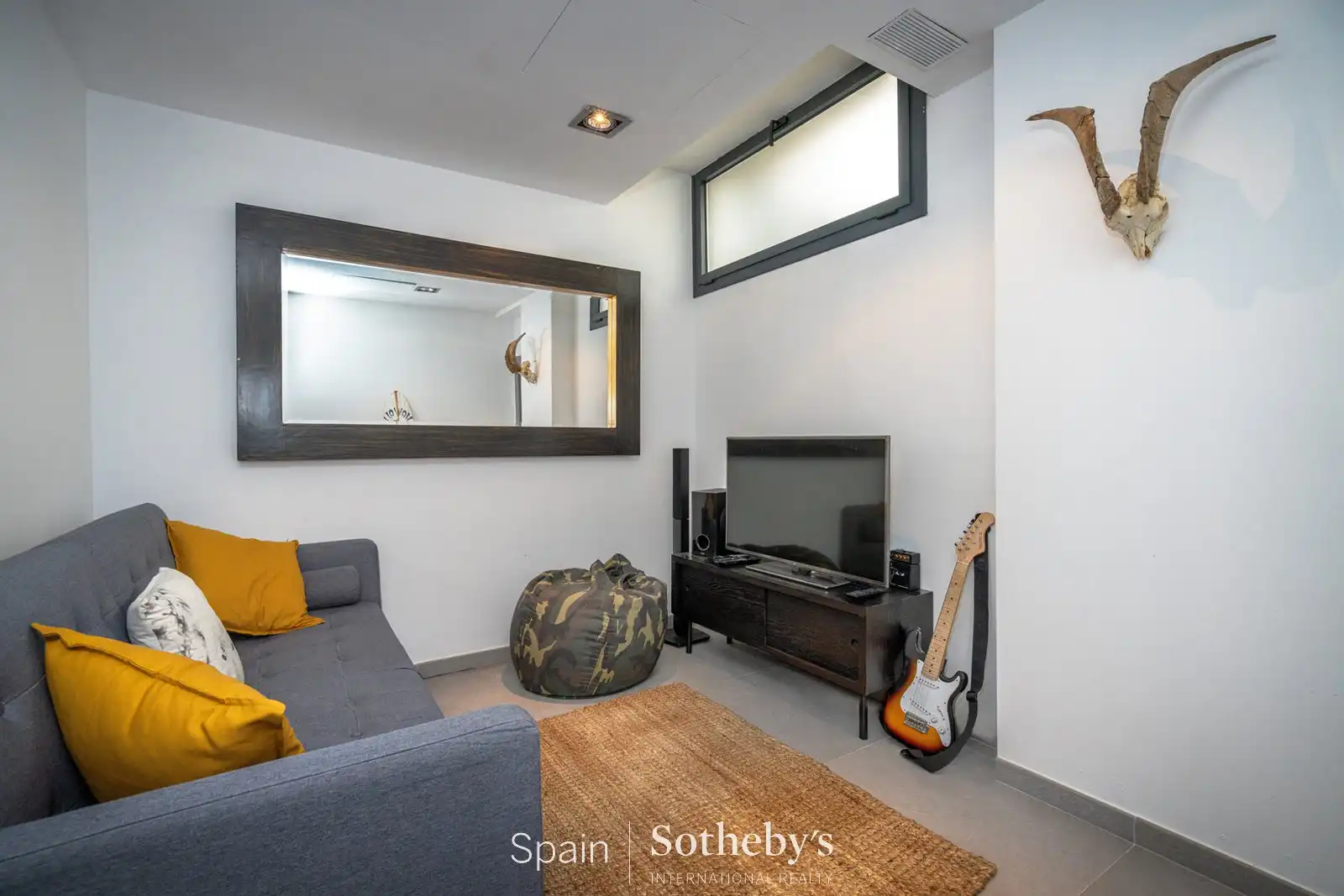 Sala de estar de Casa o chalet en venta en Roses con Aire acondicionado, Jardín privado y Terraza
