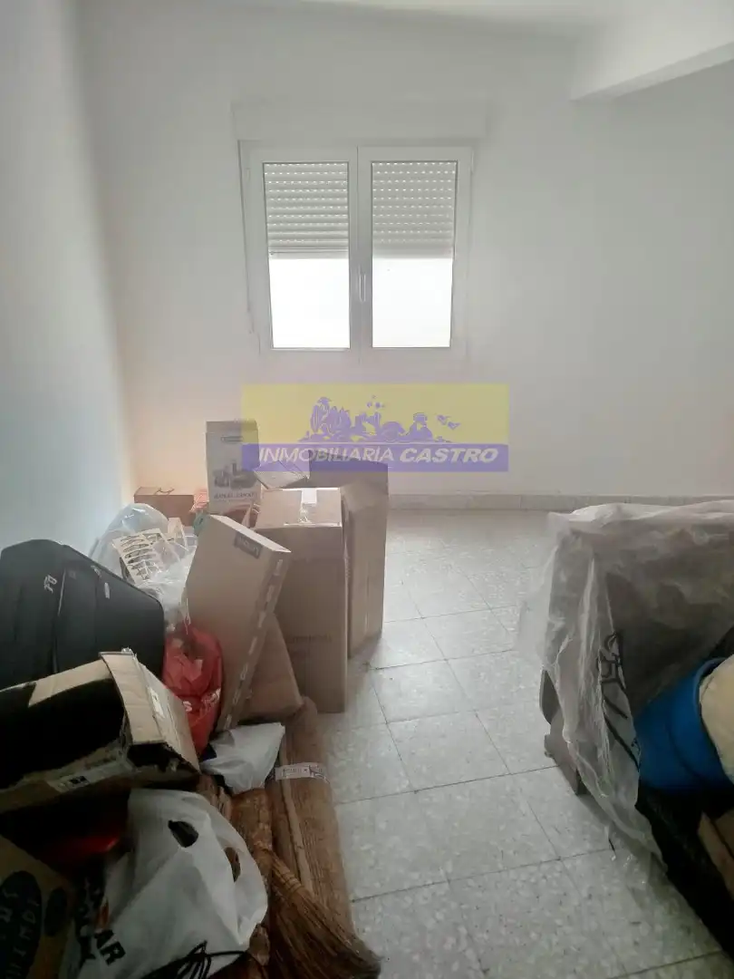 Habitación de Piso en venta en Castro-Urdiales con Calefacción, Trastero y Amueblado