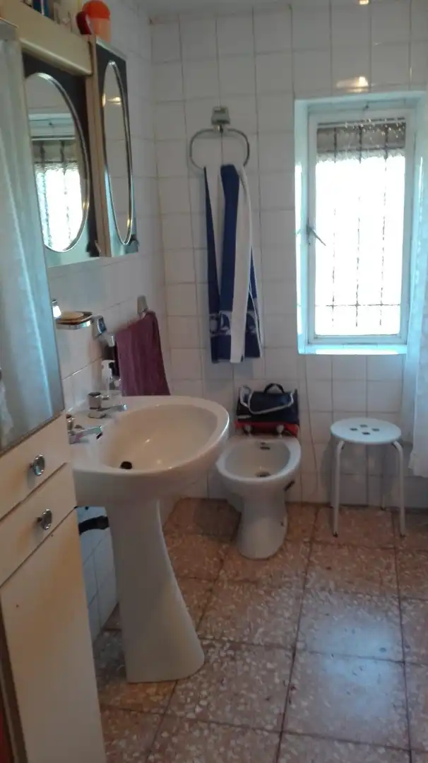 Bany de Casa o xalet en venda en Aldehuela de Yeltes amb Calefacció, Moblat i Forn