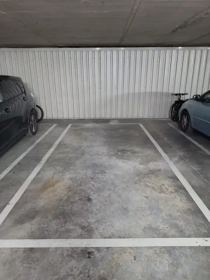 Piso de alquiler en De Diego Hurtado De Mendoza, Sanchinarro
