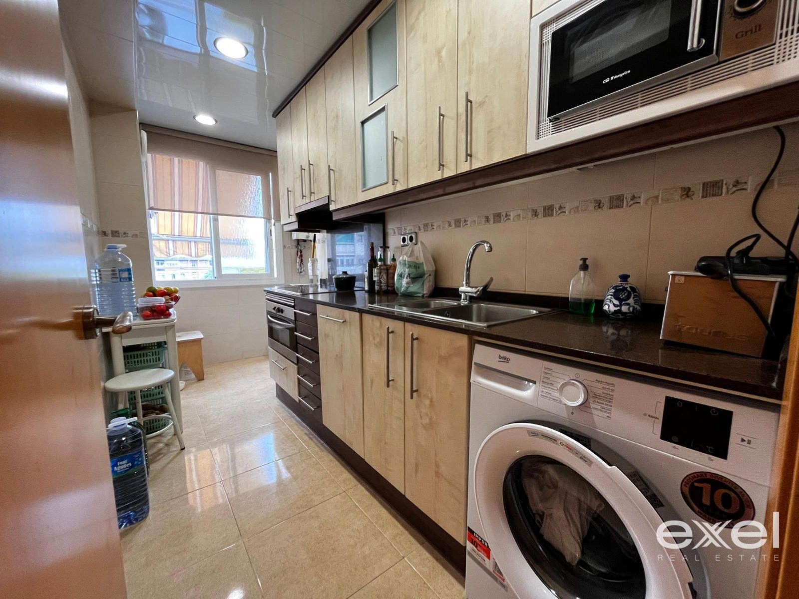Kitchen of Flat for sale in Cornellà de Llobregat  with Air Conditioner and Heating