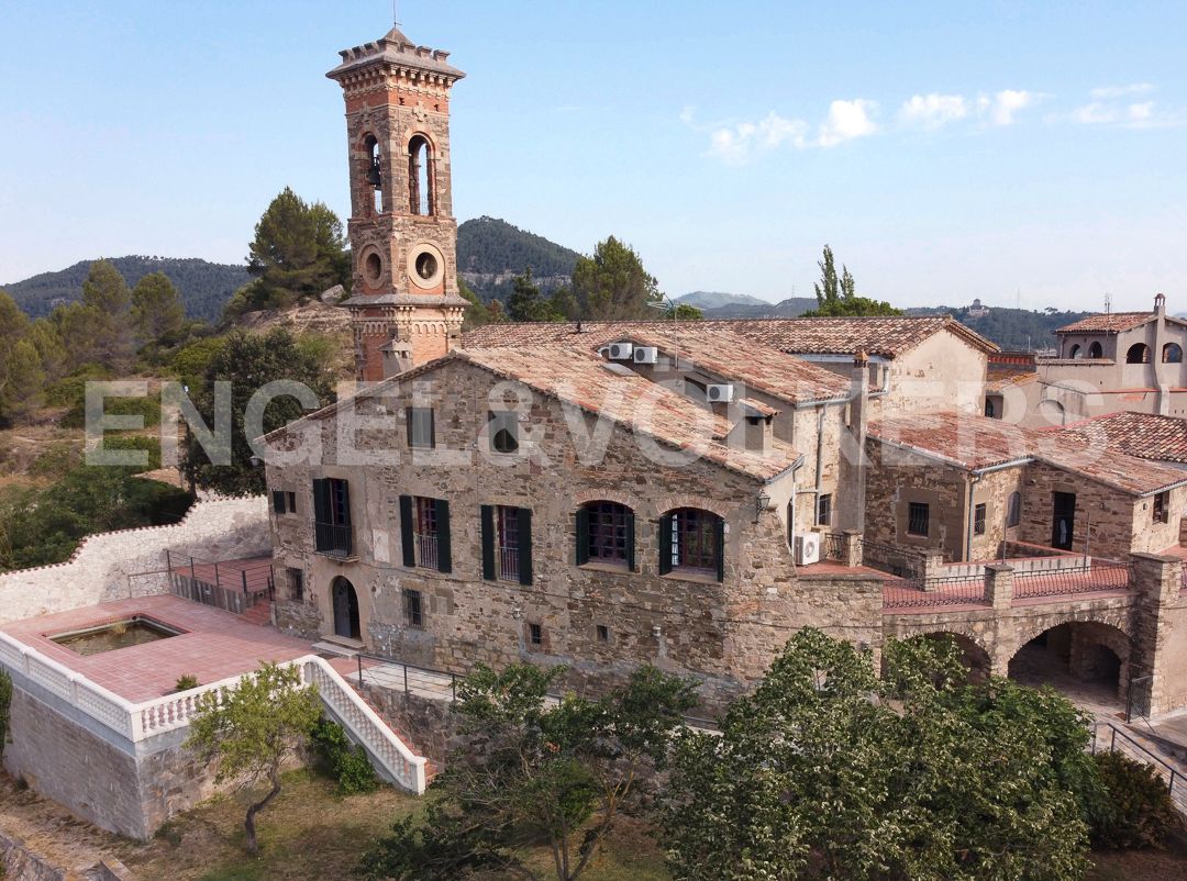 Exterior view of Country house for sale in Castellbell i el Vilar  with Air Conditioner, Heating and Private garden
