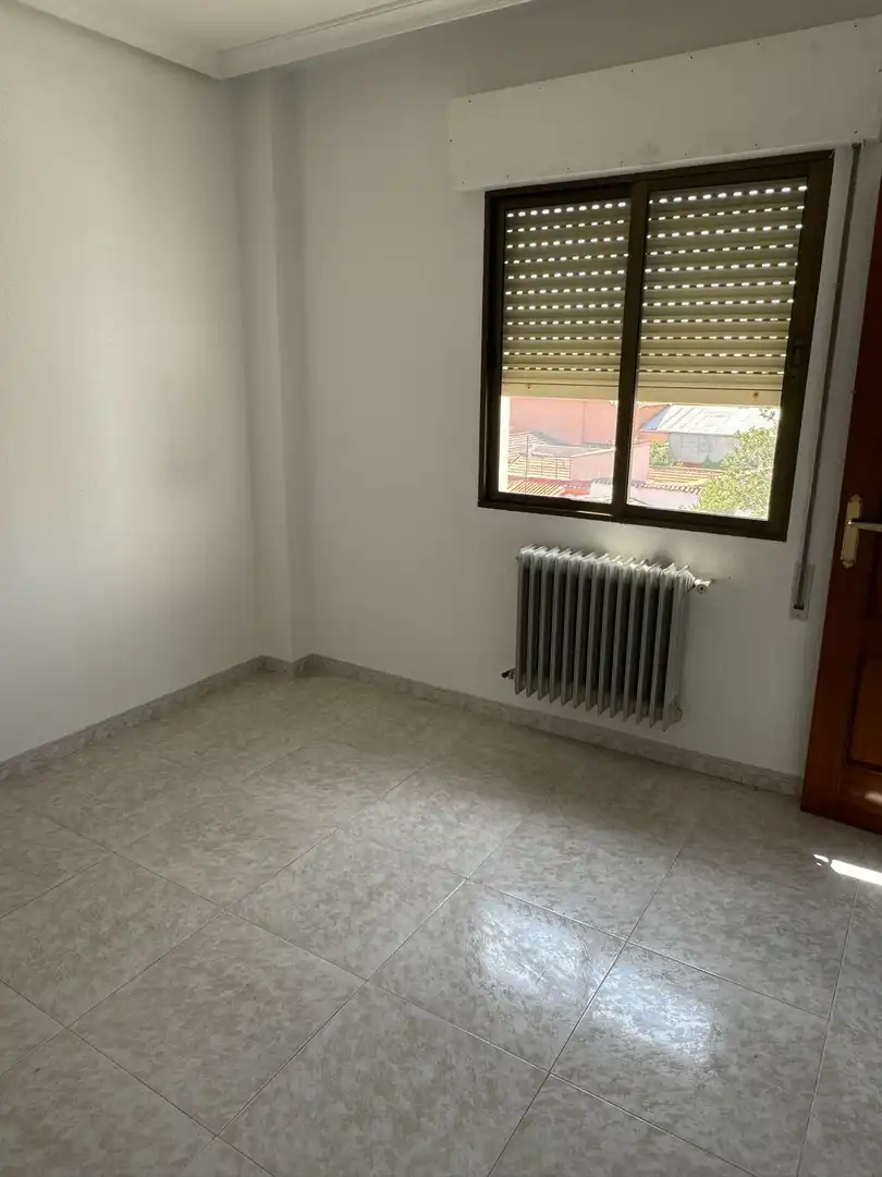 Edifici en venda a Bañiz Alto, Las Mercedes - El Carmen