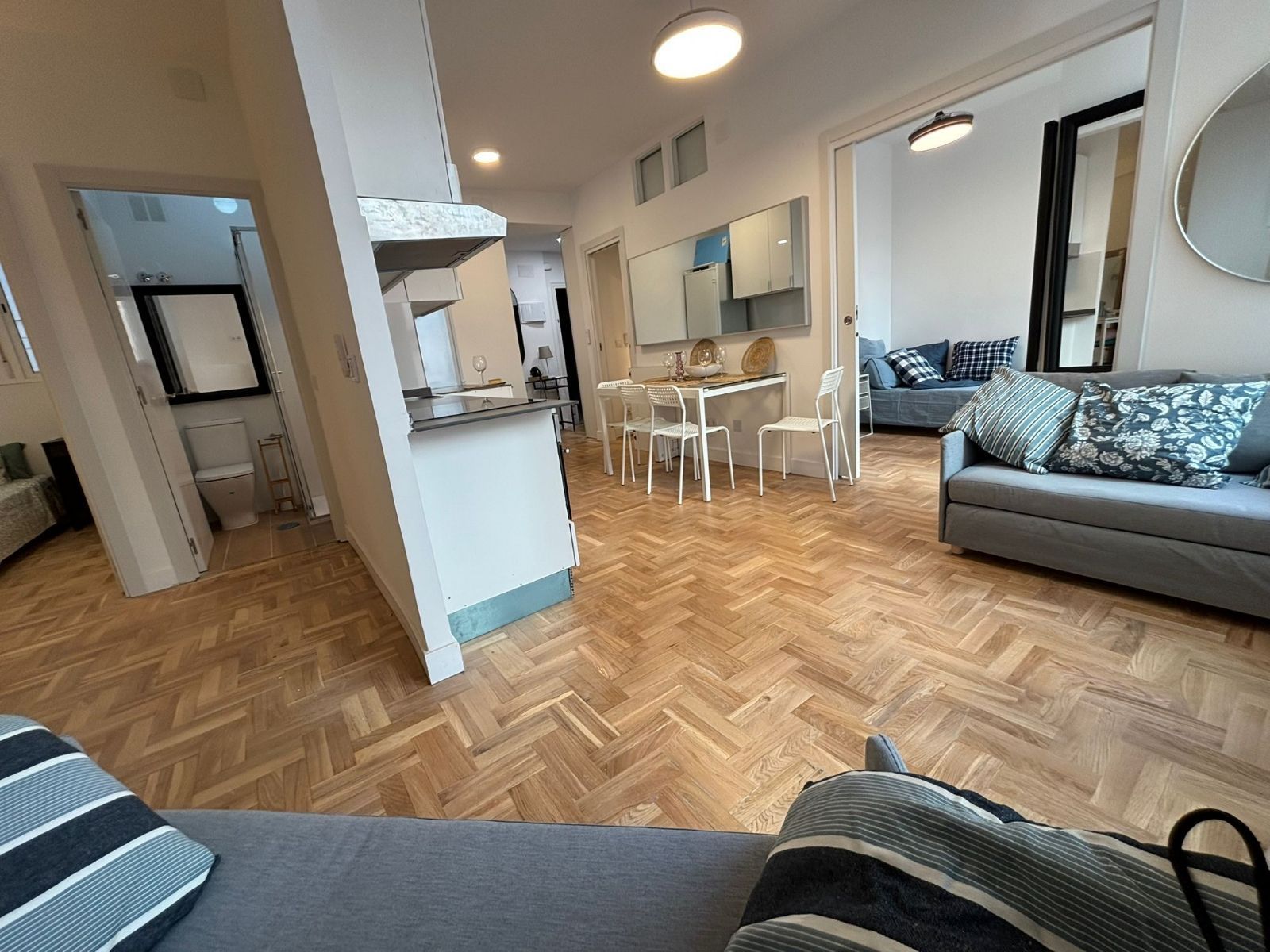 Sala d'estar de Apartament en venda en  Madrid Capital amb Terrassa