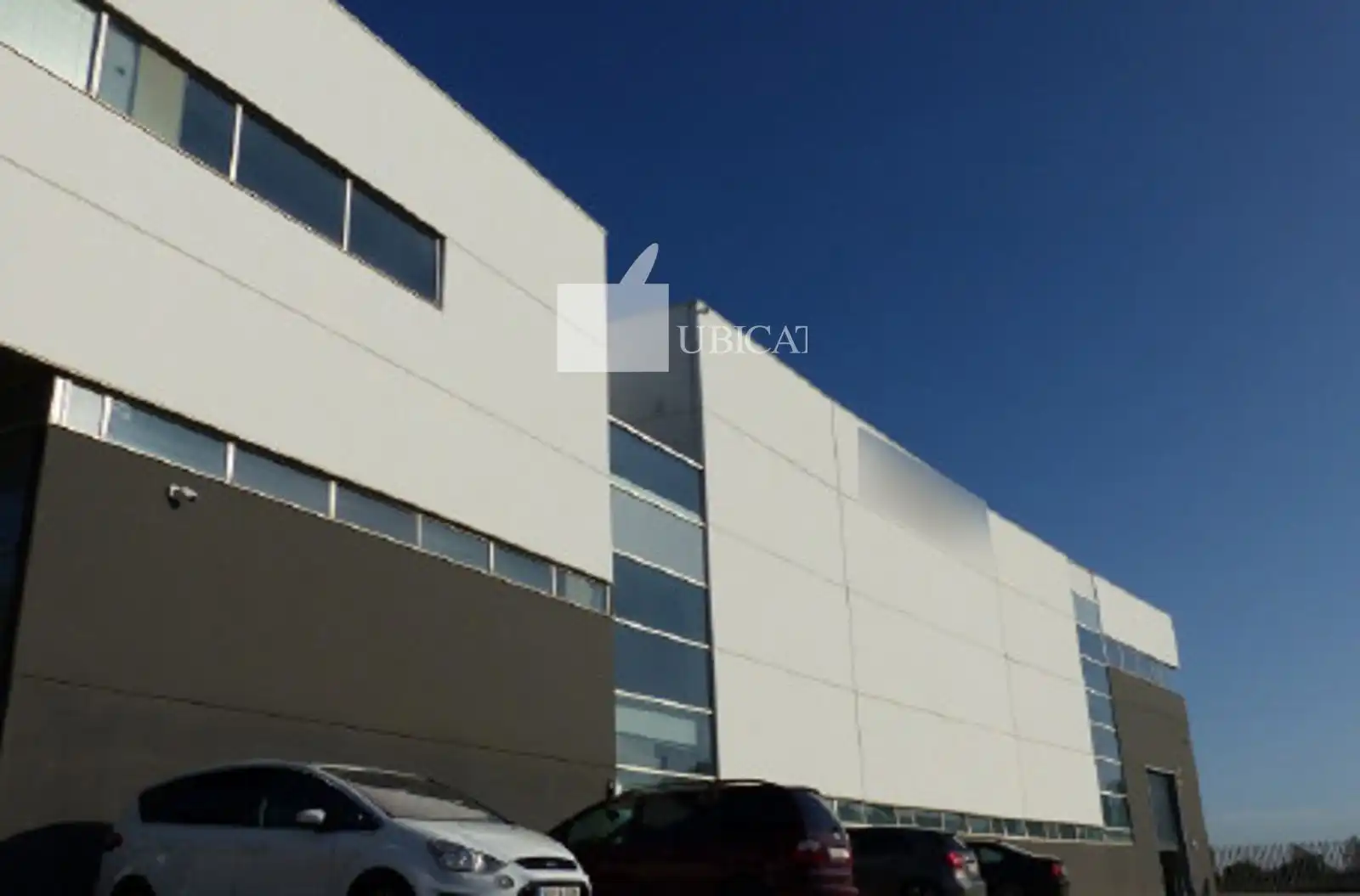 Außenansicht von Fabrikhallen zur Miete in Gavà