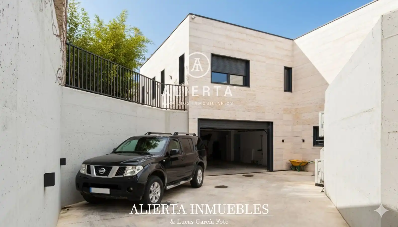 Vista exterior de Casa o chalet en venta en Zaragoza con Aire acondicionado, Calefacción y Trastero