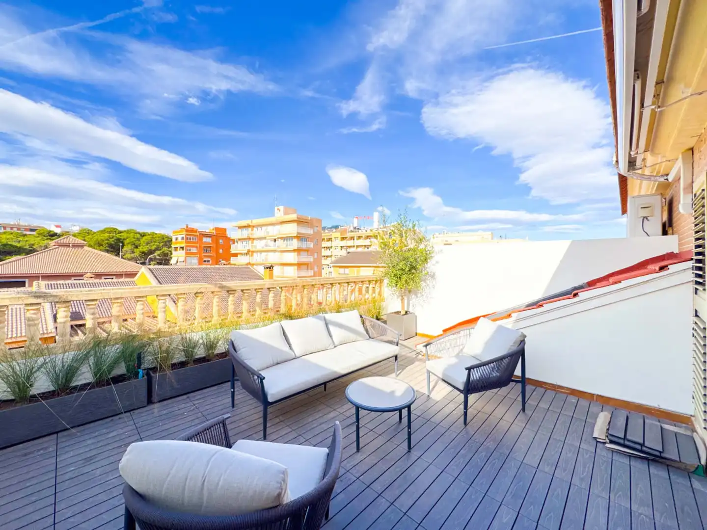 Bungalow con terraza en venta en Carrer Rafael Alberti