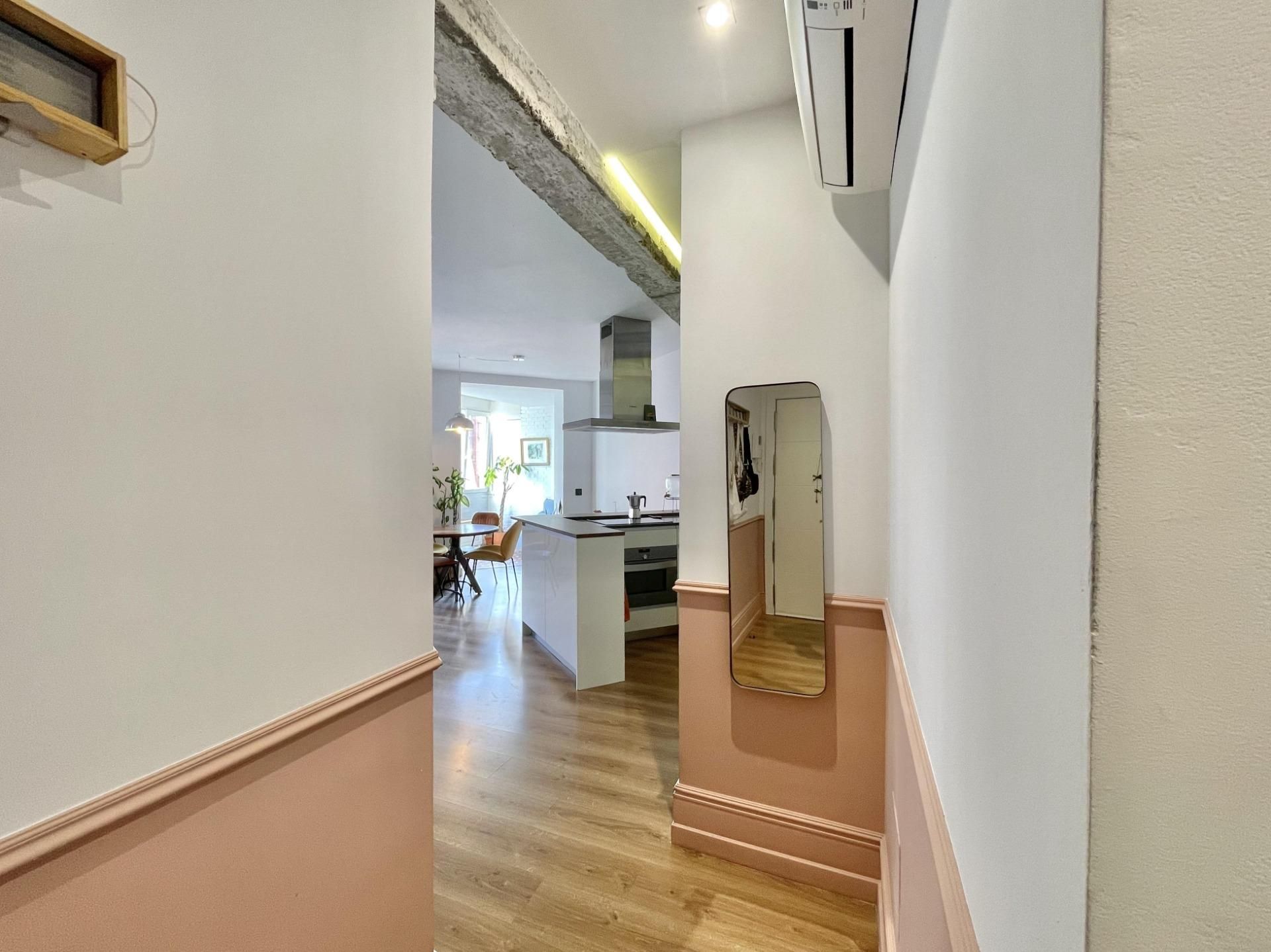 Apartment for sale in  Madrid Capital  with Air Conditioner and Heating