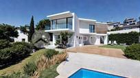 Vista exterior de Casa o xalet en venda en Alella amb Calefacció, Jardí privat i Terrassa