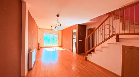 Photo 2 of Single-family semi-detached for sale in Calle Los Puentes, Grisén, Zaragoza