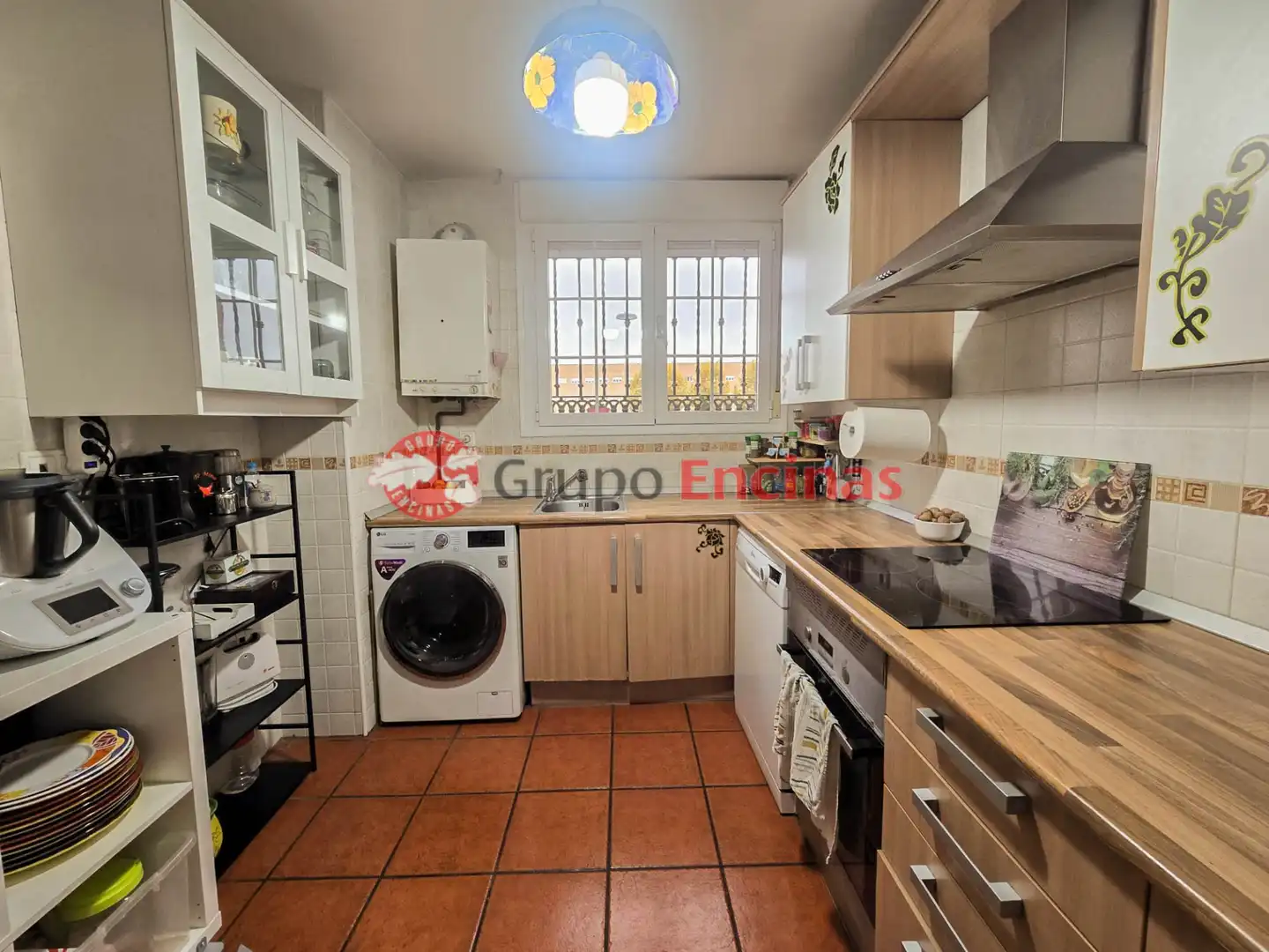 Cocina de Casa o chalet en venta en Parla con Aire acondicionado, Calefacción y Jardín privado