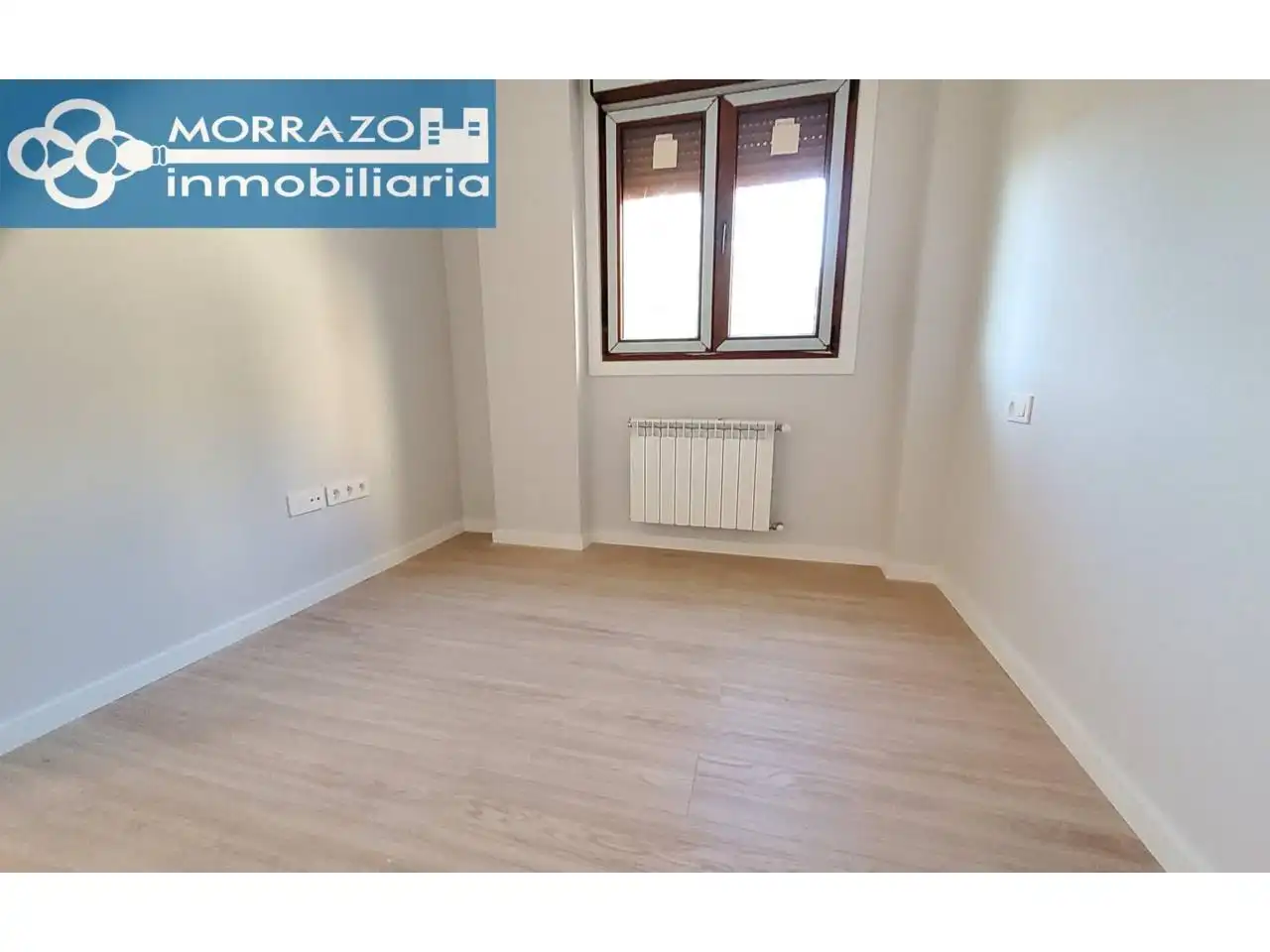 Habitación de Casa adosada en venta en Moaña con Calefacción, Jardín privado y Terraza