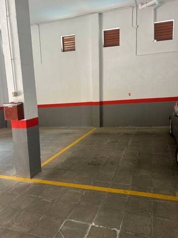 Garaje en Venta en Calle Antonio Muñoz Molina en Renfe - Bulevar 1ª y 2ª Fase