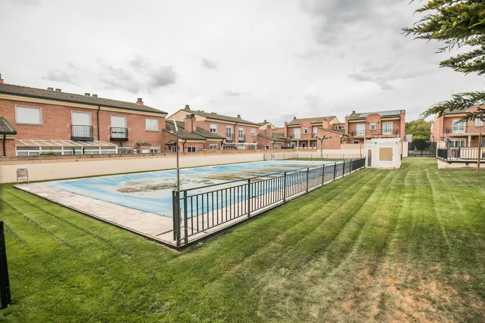 Piscina de Casa o xalet en venda en Ávila amb Calefacció, Jardí privat i Terrassa