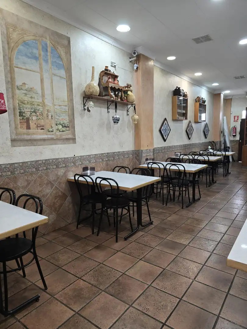 Business premises for transfer in Carrer Badalona 31, imagen 12
