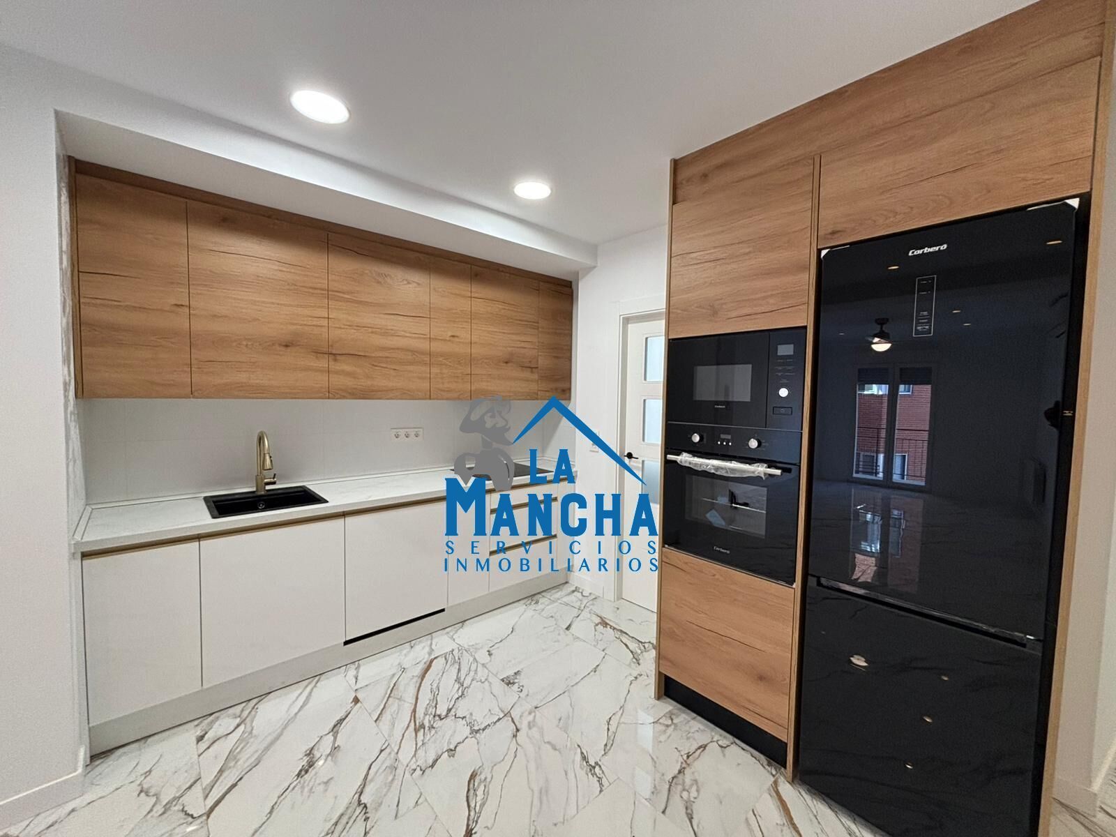 Cuina de Pis en venda en  Albacete Capital amb Aire condicionat, Calefacció i Terrassa