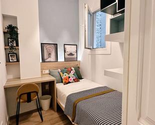 Bedroom of Flat to share in  Barcelona Capital  with Air Conditioner and Terrace