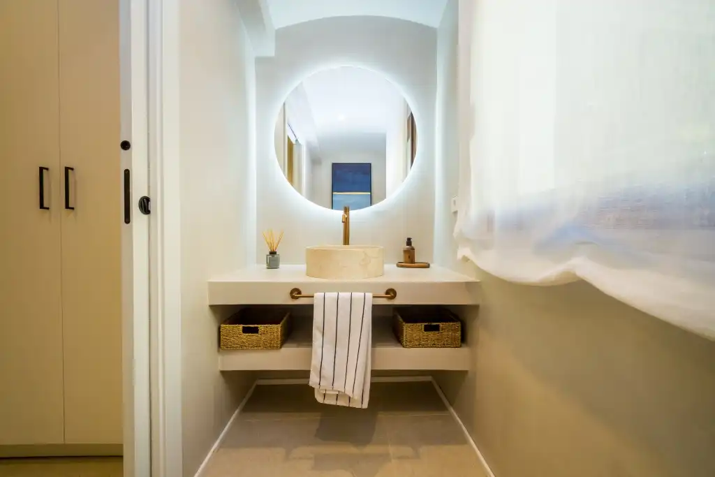Bathroom of Houses for sale in Castell d'Aro, Platja d'Aro i s'Agaró  with Furnished