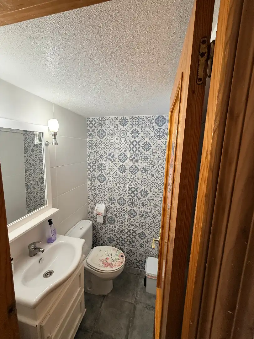 Baño de Casa adosada en venta en Cartagena con Calefacción, Terraza y Amueblado
