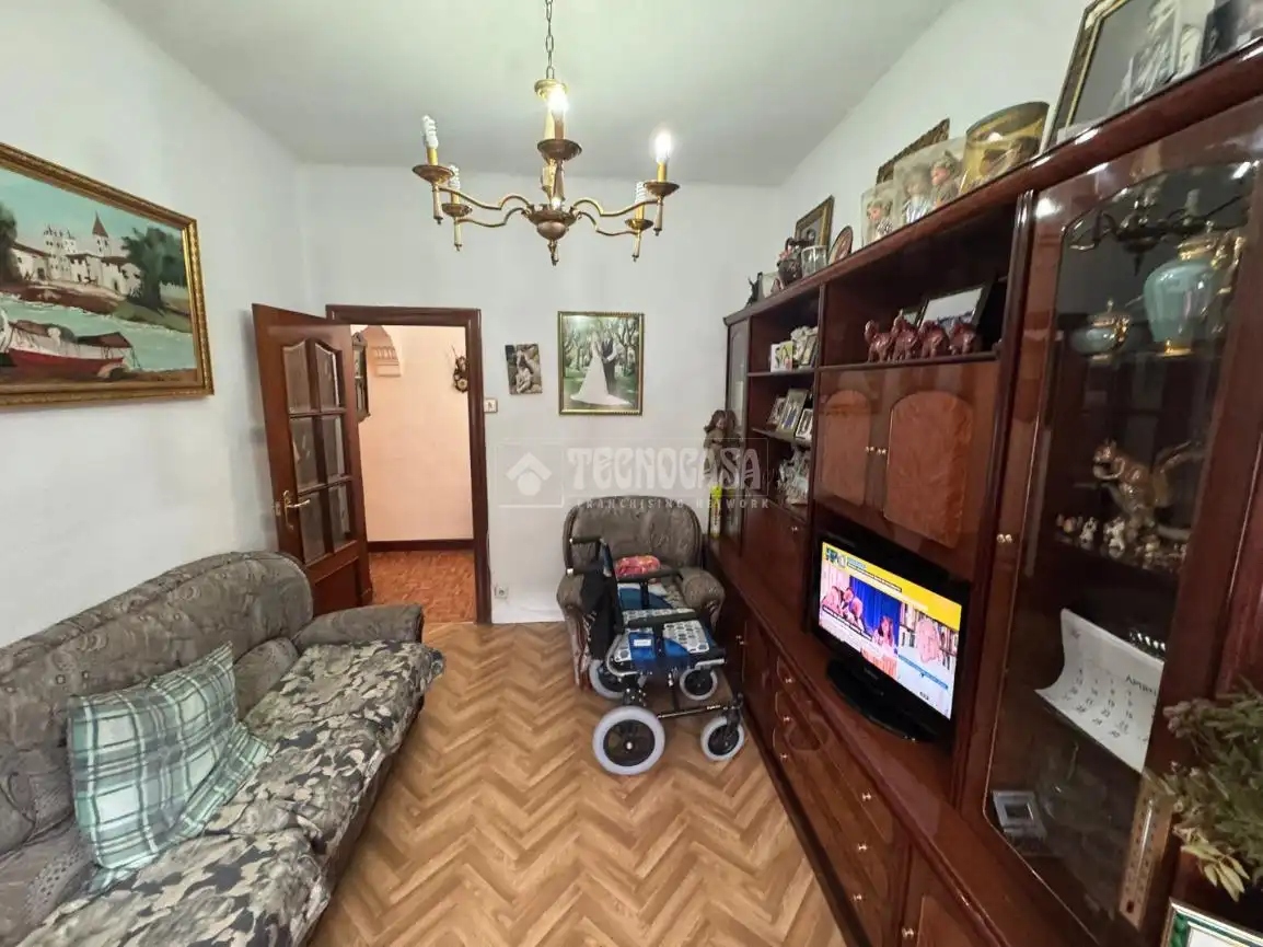 Sala de estar de Piso en venta en Bilbao  con Calefacción, Trastero y Balcón