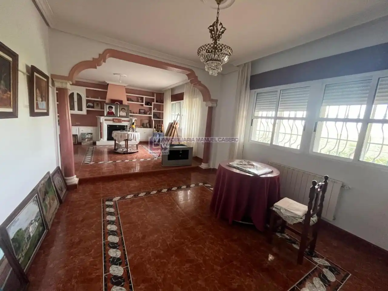 Sala d'estar de Casa o xalet en venda en Cáceres amb Calefacció, Jardí privat i Terrassa