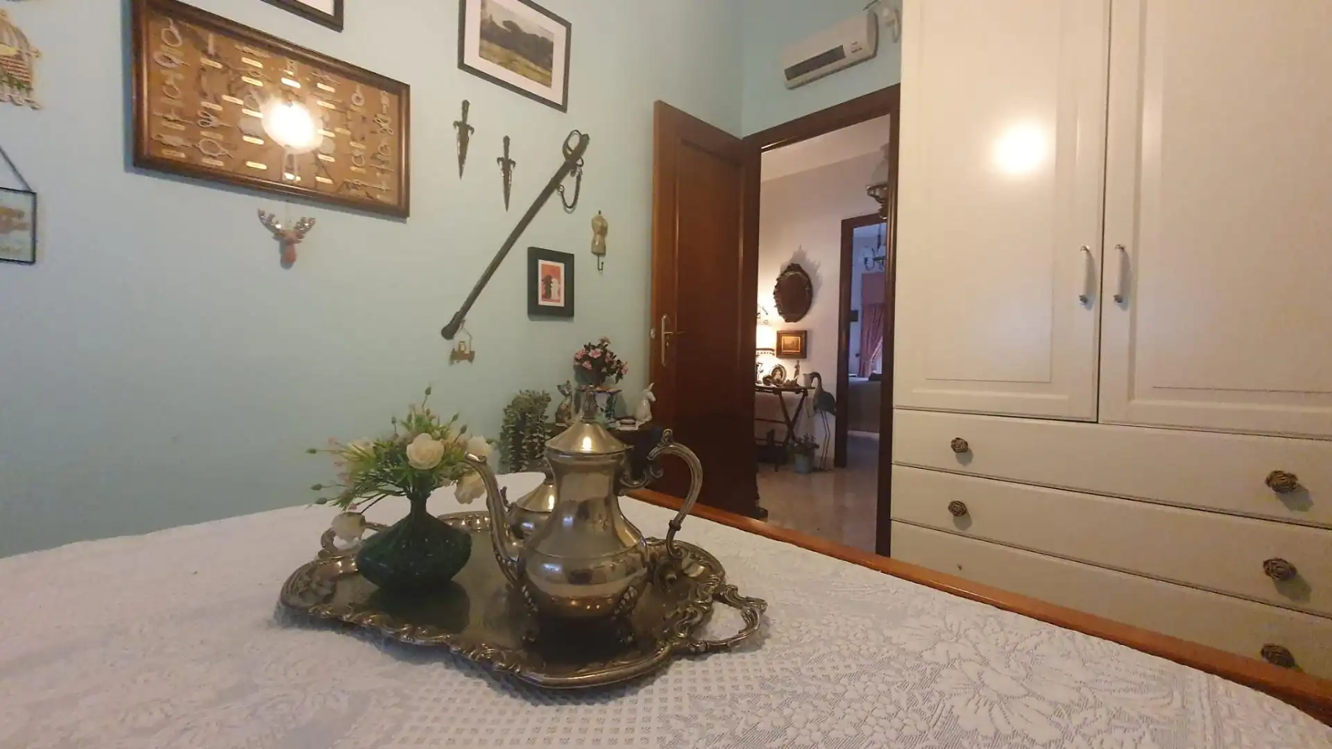 Habitación de Casa adosada en venta en Camas con Aire acondicionado, Terraza y Trastero
