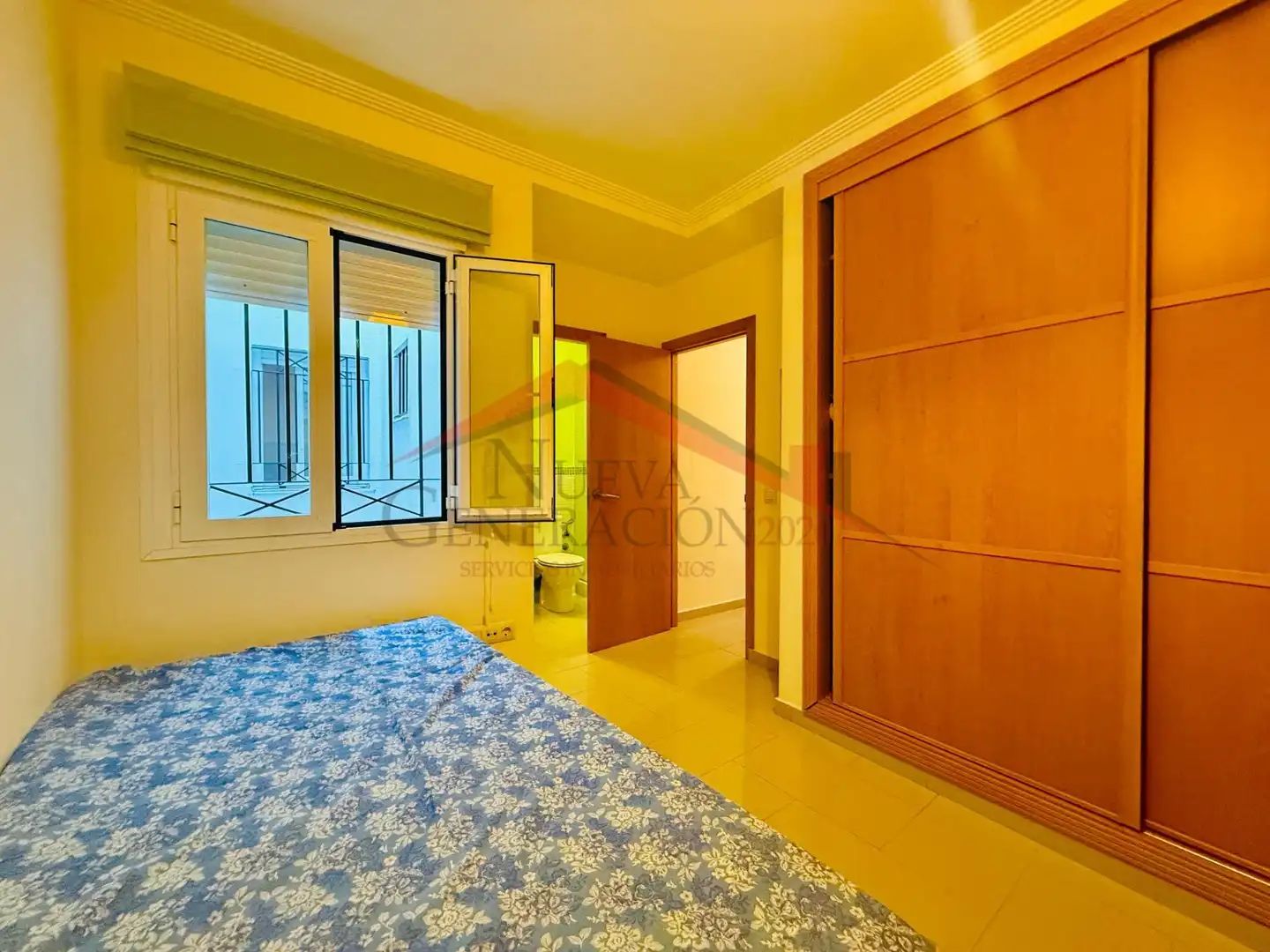 Habitación de Planta baja en venta en Conil de la Frontera con Aire acondicionado
