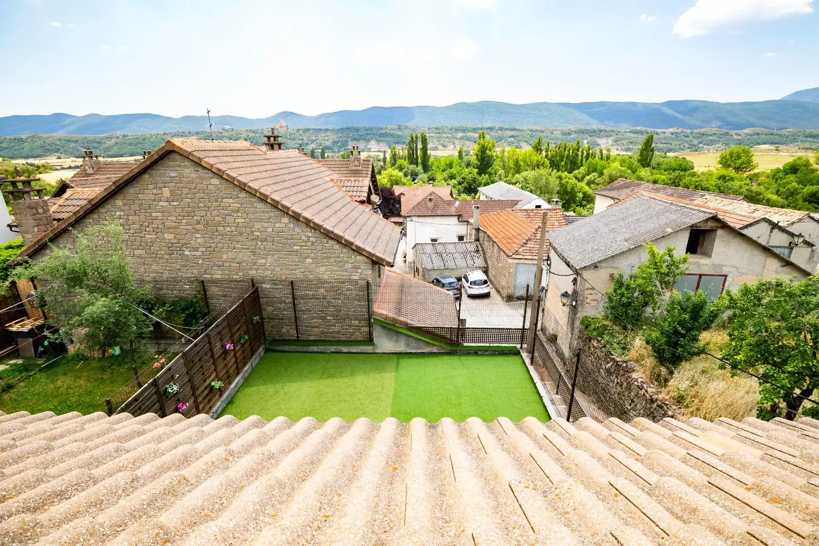 Terrassa de Casa o xalet en venda en Sabiñánigo amb Calefacció, Jardí privat i Terrassa