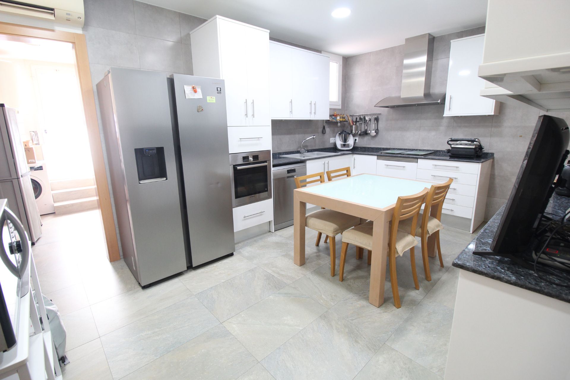Kitchen of House or chalet for sale in  Barcelona Capital  with Air Conditioner, Terrace and Furnished