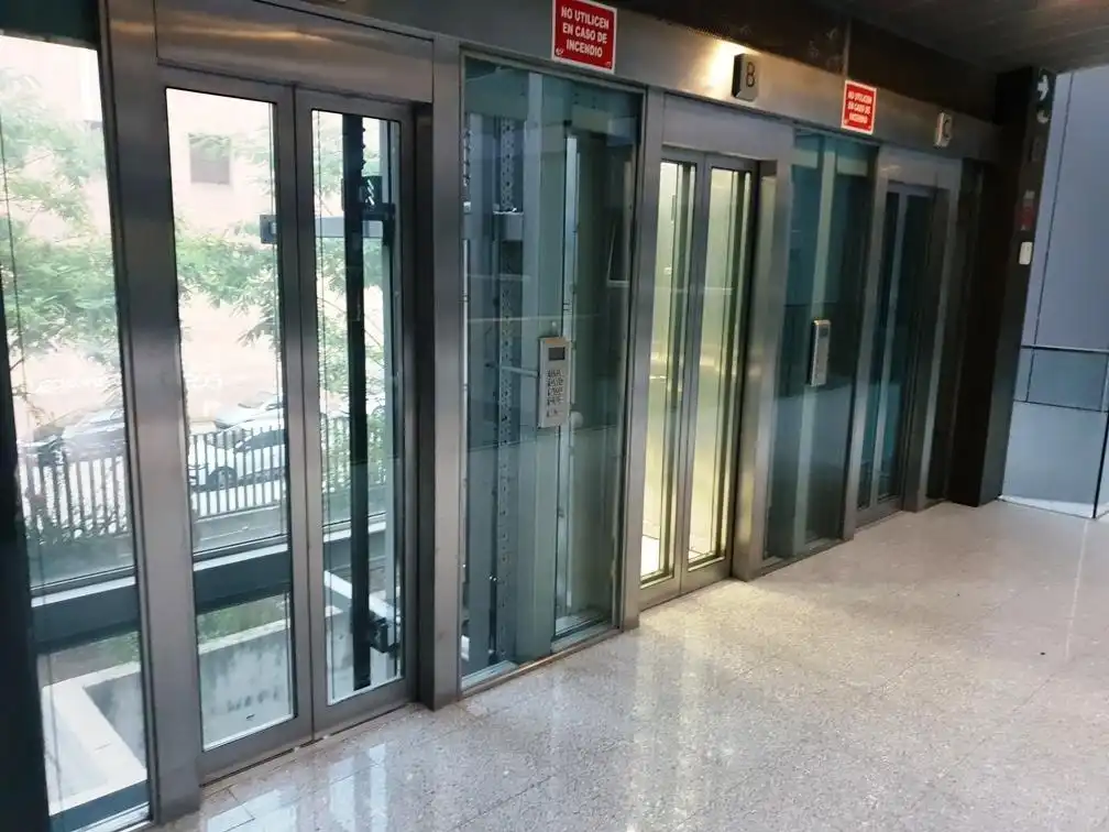 Oficina amb ascensor en venda a Sur, imagen 9