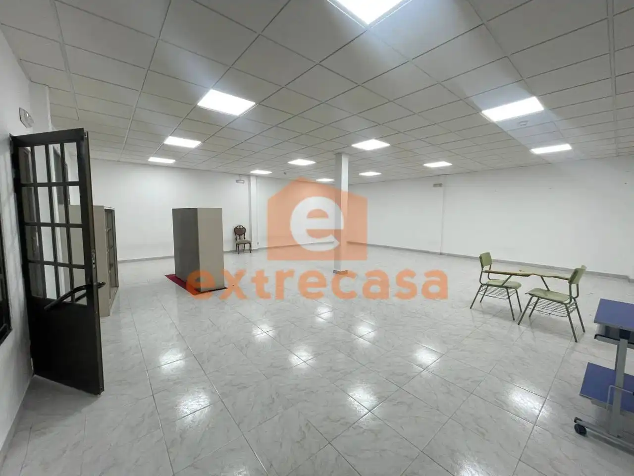 Industrial building to rent in La Estación, imagen 4