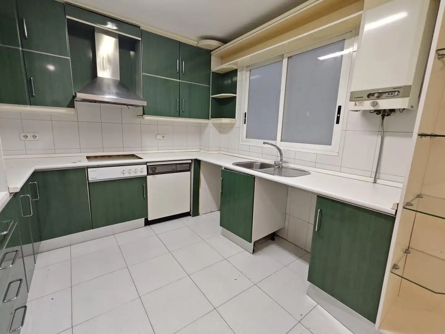 Küche von Wohnung zum Verkauf in Alicante / Alacant mit Parkett, Terrasse und Abstellraum