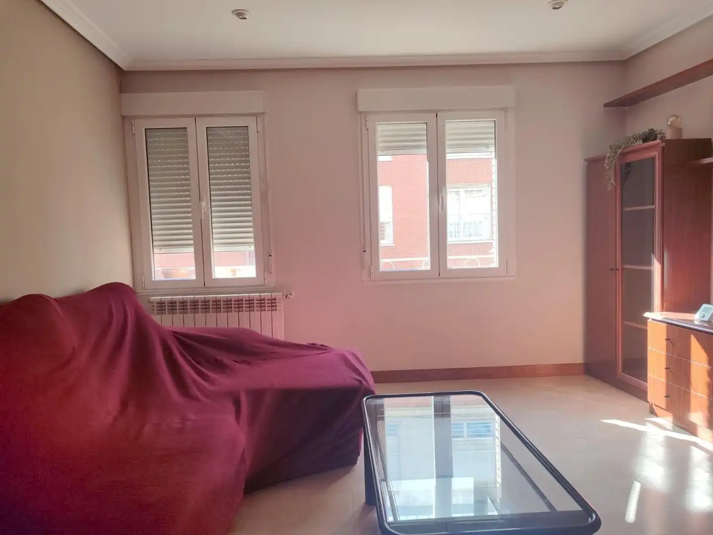 Living room of Flat for rent in Oviedo   with Heating and Furnished