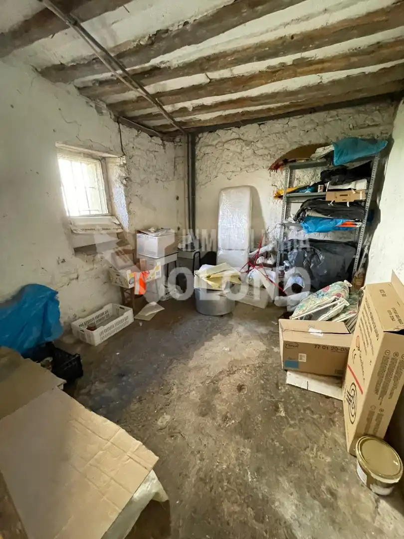 Houses for sale in Cihuri  with Heating, Private garden and Storage room