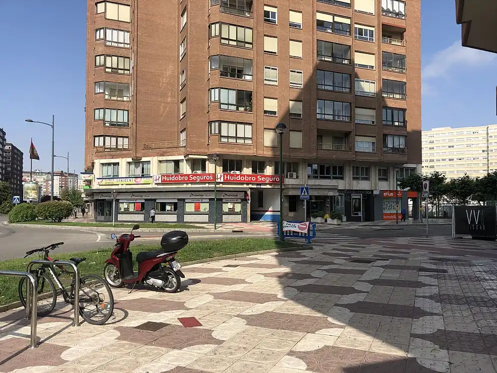 Local comercial en venta en Av La Paz, imagen 6