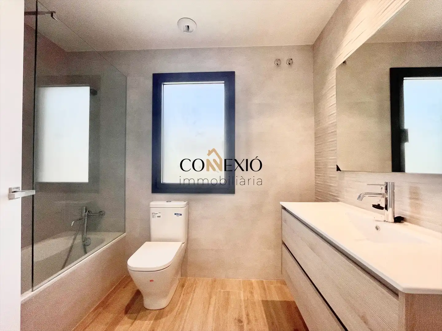 Badezimmer von Haus oder Chalet zum Verkauf in Banyoles mit Heizung, Privatgarten und Internet