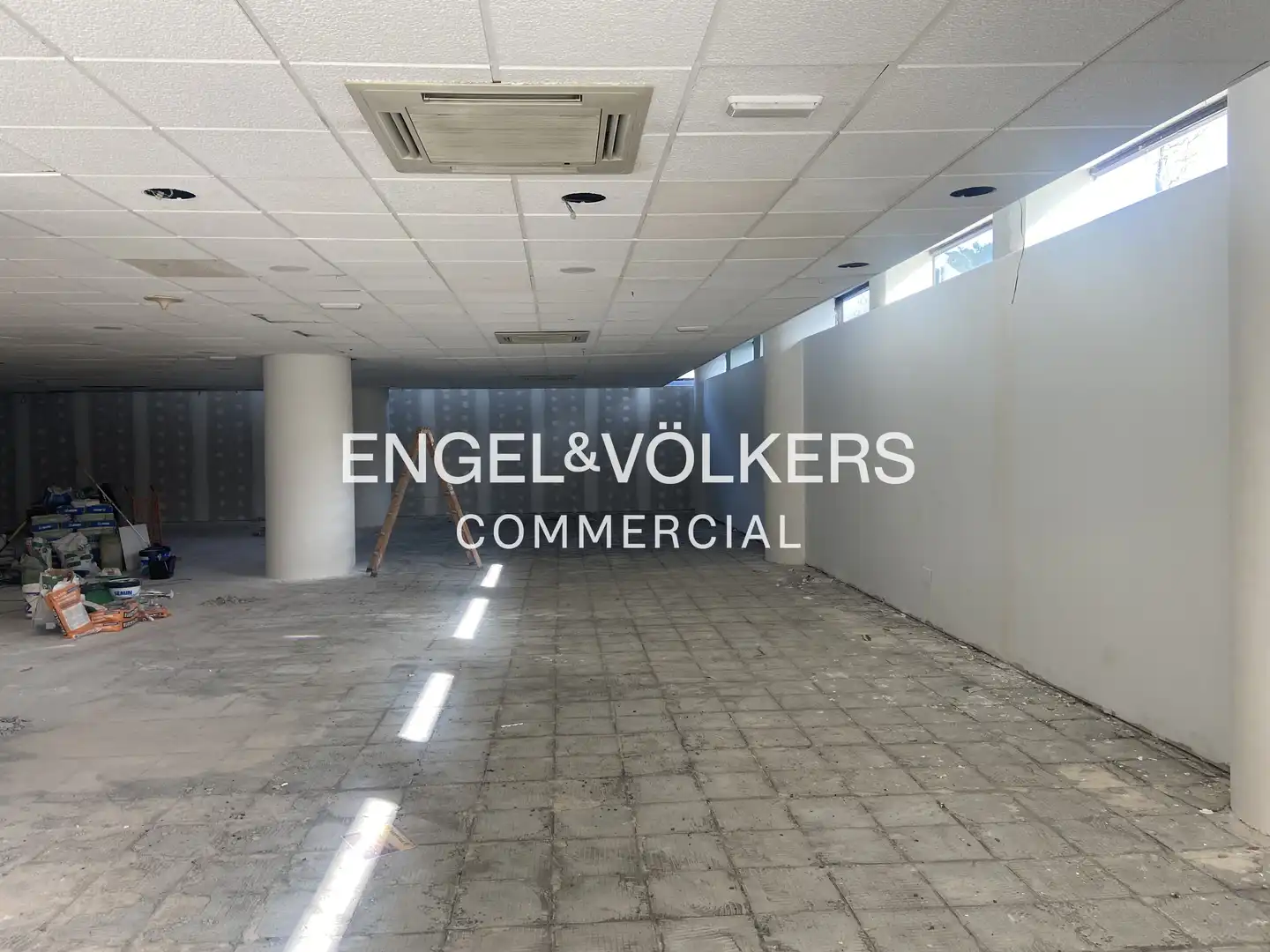 Business premises to rent in Centre, imagen 20