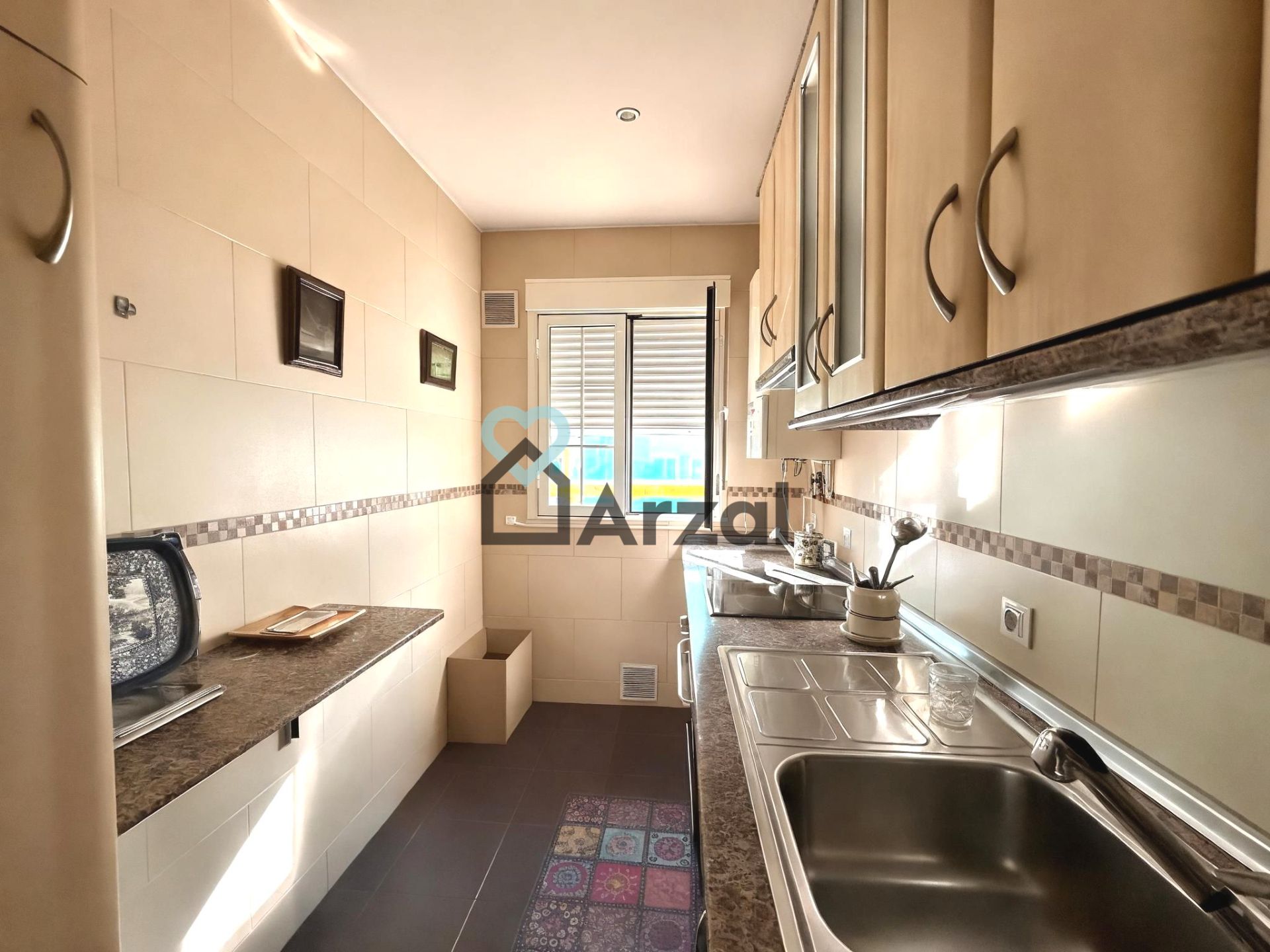 Kitchen of Flat for sale in  Madrid Capital  with Heating and Alarm