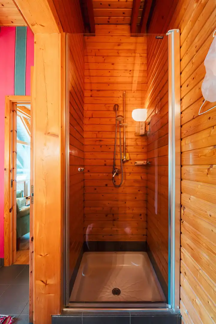Baño de Casa o chalet en venta en Fruiz con Aire acondicionado, Calefacción y Jardín privado
