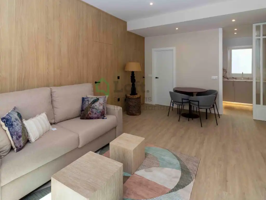 Apartamento con ascensor en venta en Santa Marina, imagen 3