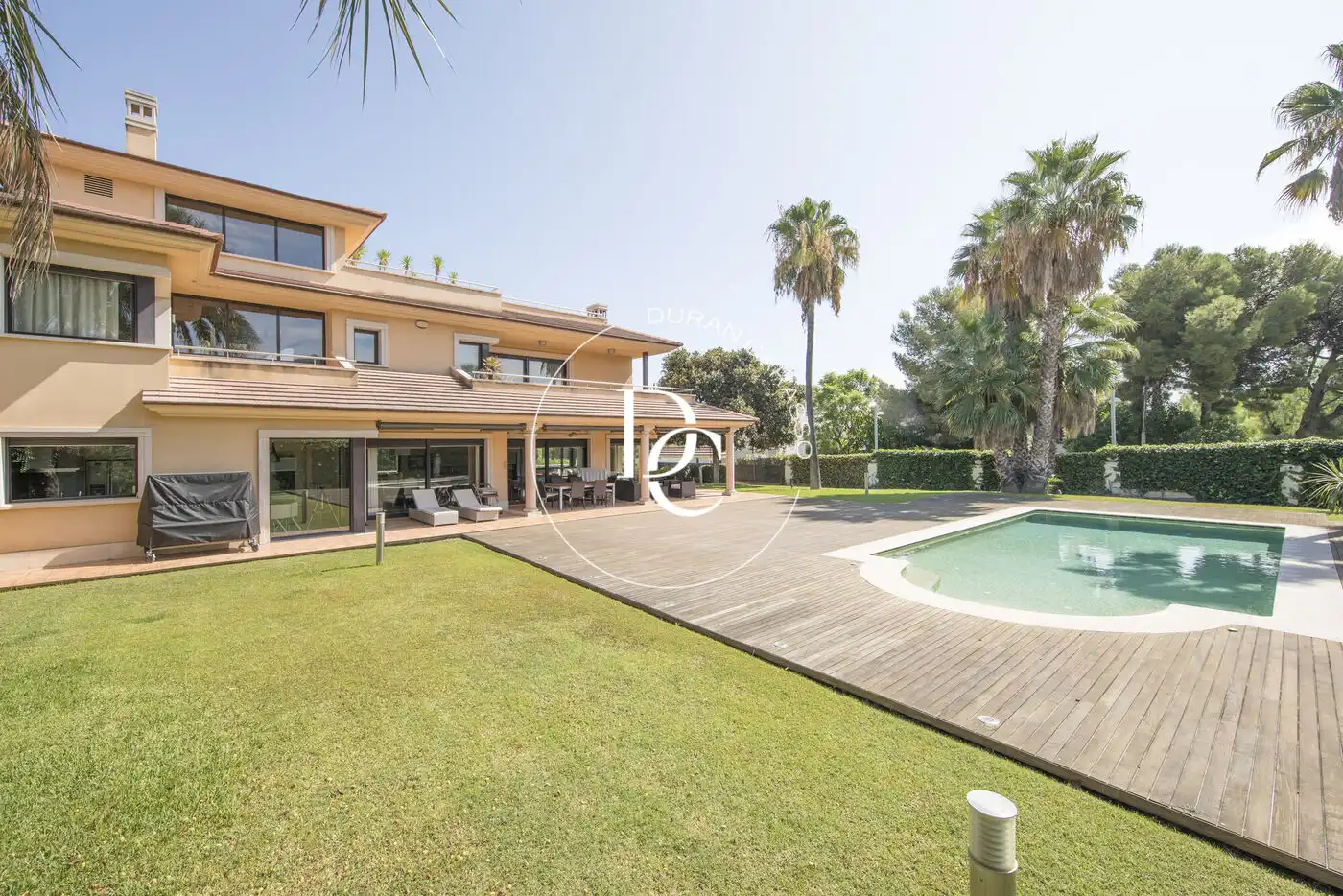 Jardí de Casa o xalet de lloguer en Sitges amb Aire condicionat, Calefacció i Jardí privat