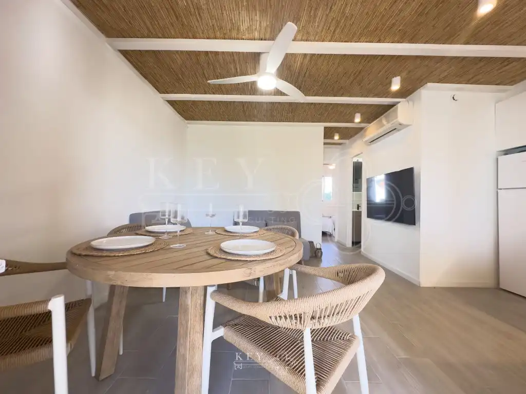 Menjador de Apartament en venda en Ciutadella de Menorca amb Aire condicionat, Jardí privat i Piscina