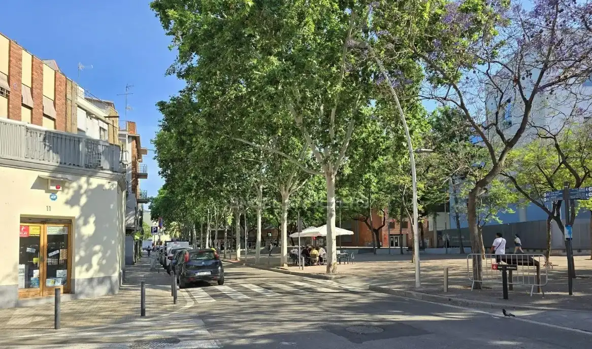 Außenansicht von Gebäude zur Miete in Barcelona