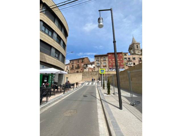 Casa-chalet en Venta en Navarrete