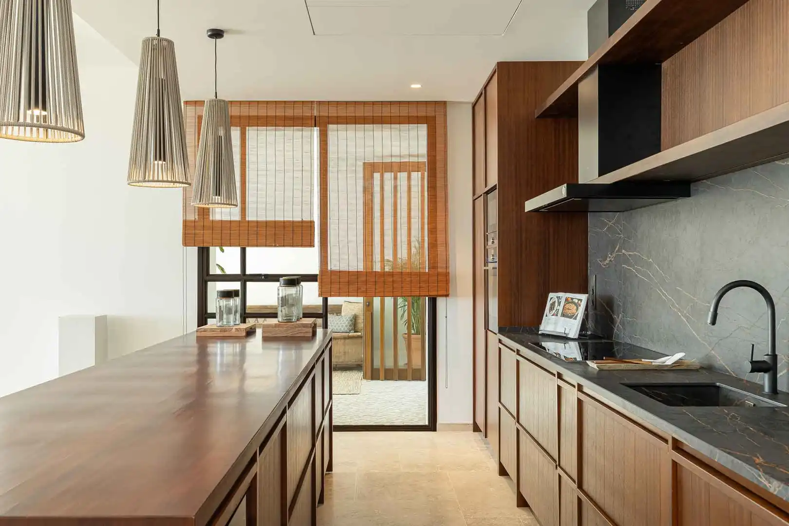 Cocina de Casa o chalet en venta en Casares con Aire acondicionado, Jardín privado y Terraza